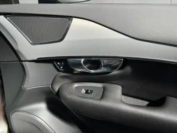 XC90 B5 AWD Momentum-Pro Aut Glasd Voll-LED 20''
