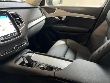 XC90 B5 AWD Momentum-Pro Aut Glasd Voll-LED 20''