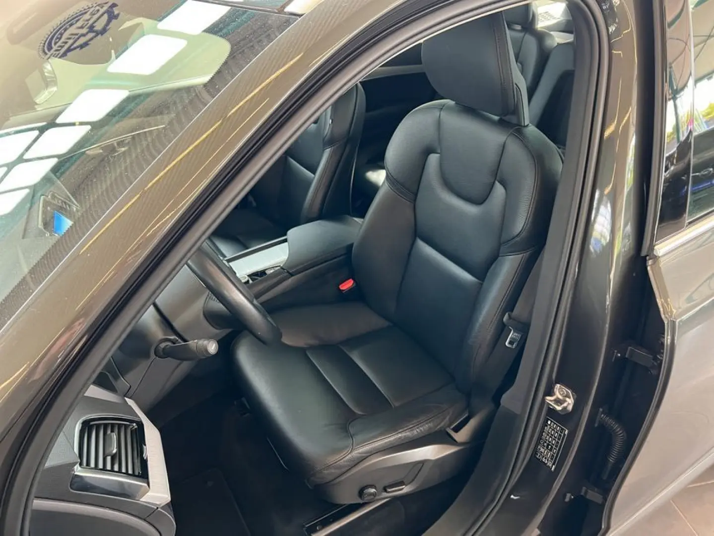 XC90 B5 AWD Momentum-Pro Aut Glasd Voll-LED 20''