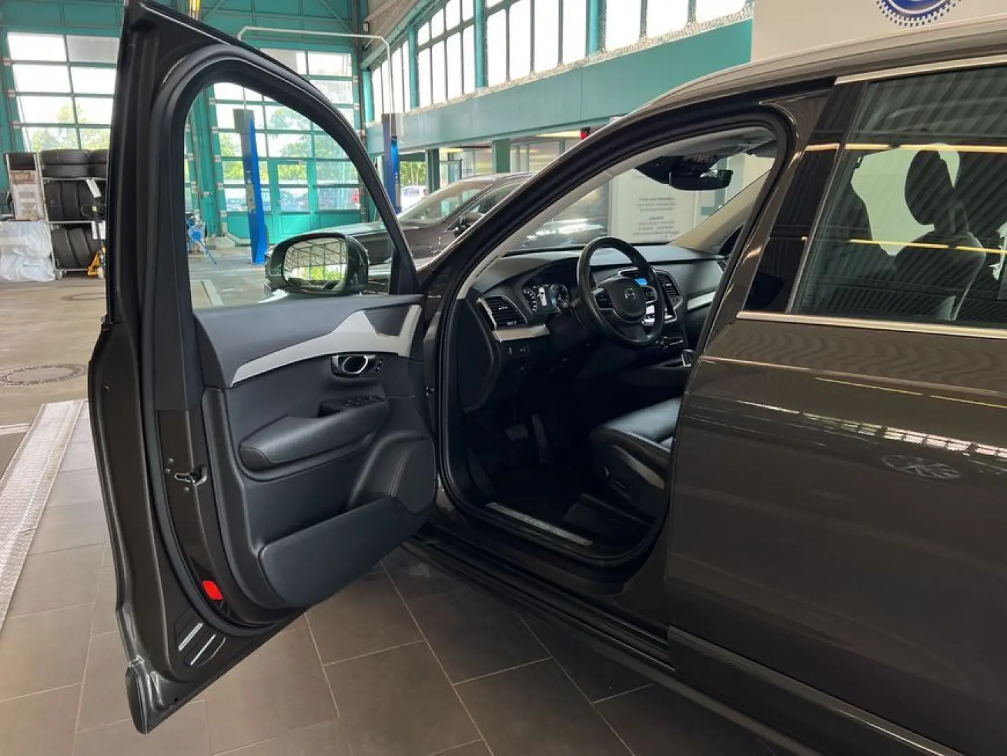 XC90 B5 AWD Momentum-Pro Aut Glasd Voll-LED 20''