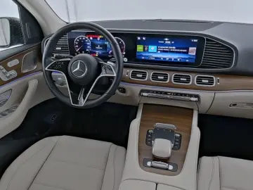 GLE 300 d 4M AMG-Sport/Pano/AHK/Stdhzg/7Sitzer