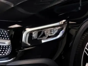 GLB 200 AMG+MBUX+LED+SHZ+KAMERA+AHK+7-SITZER!!!