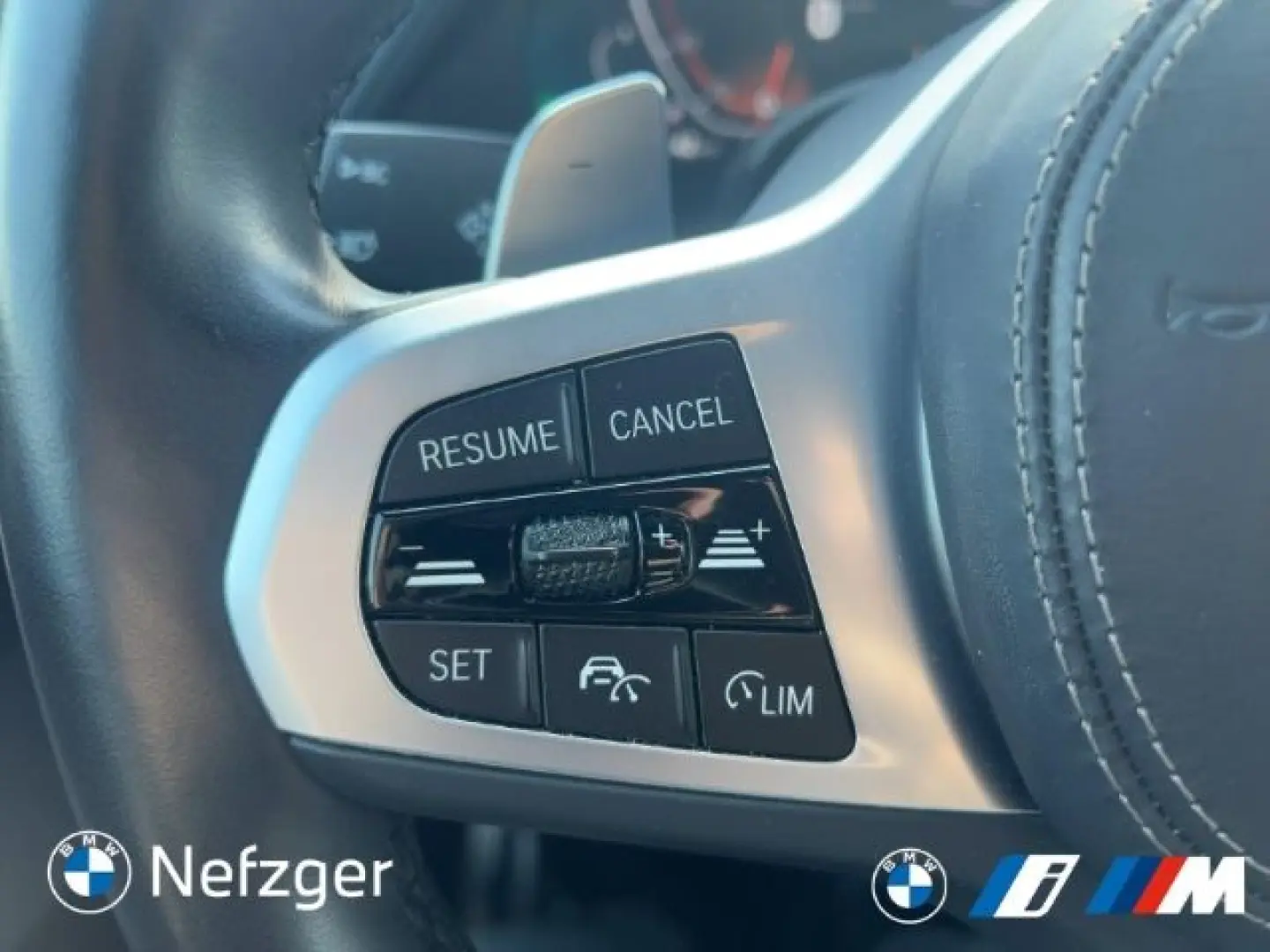 X5 xDrive40i M Sport HUD Pano Laser 360 Grad