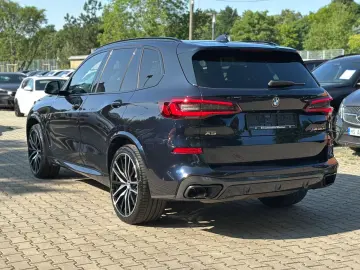X5 M50i SAG Navi Leder Panor. 360° Laser AHK 22