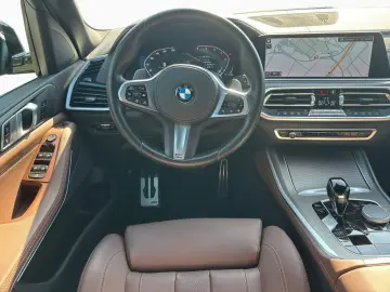 X5 xDr.30d M Sport HUD  Laser DAProf. Pano Navi