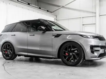 Range Rover Sport P460e Hybrid Dynamic SE