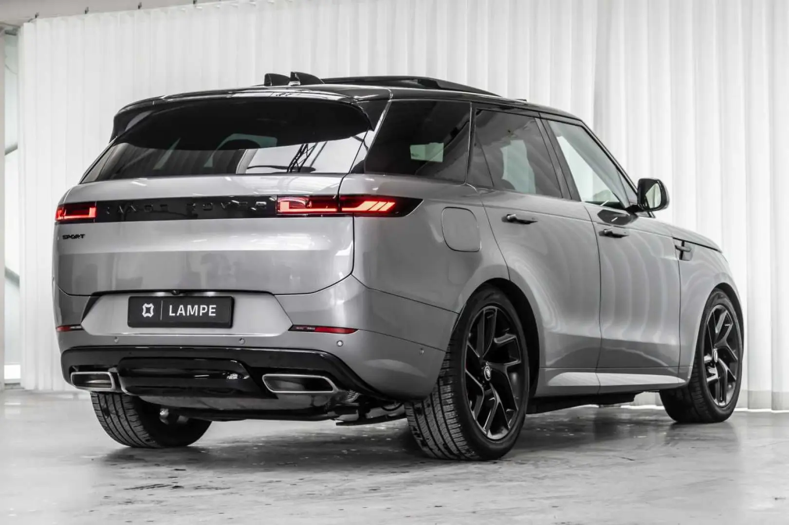 Range Rover Sport P460e Hybrid Dynamic SE