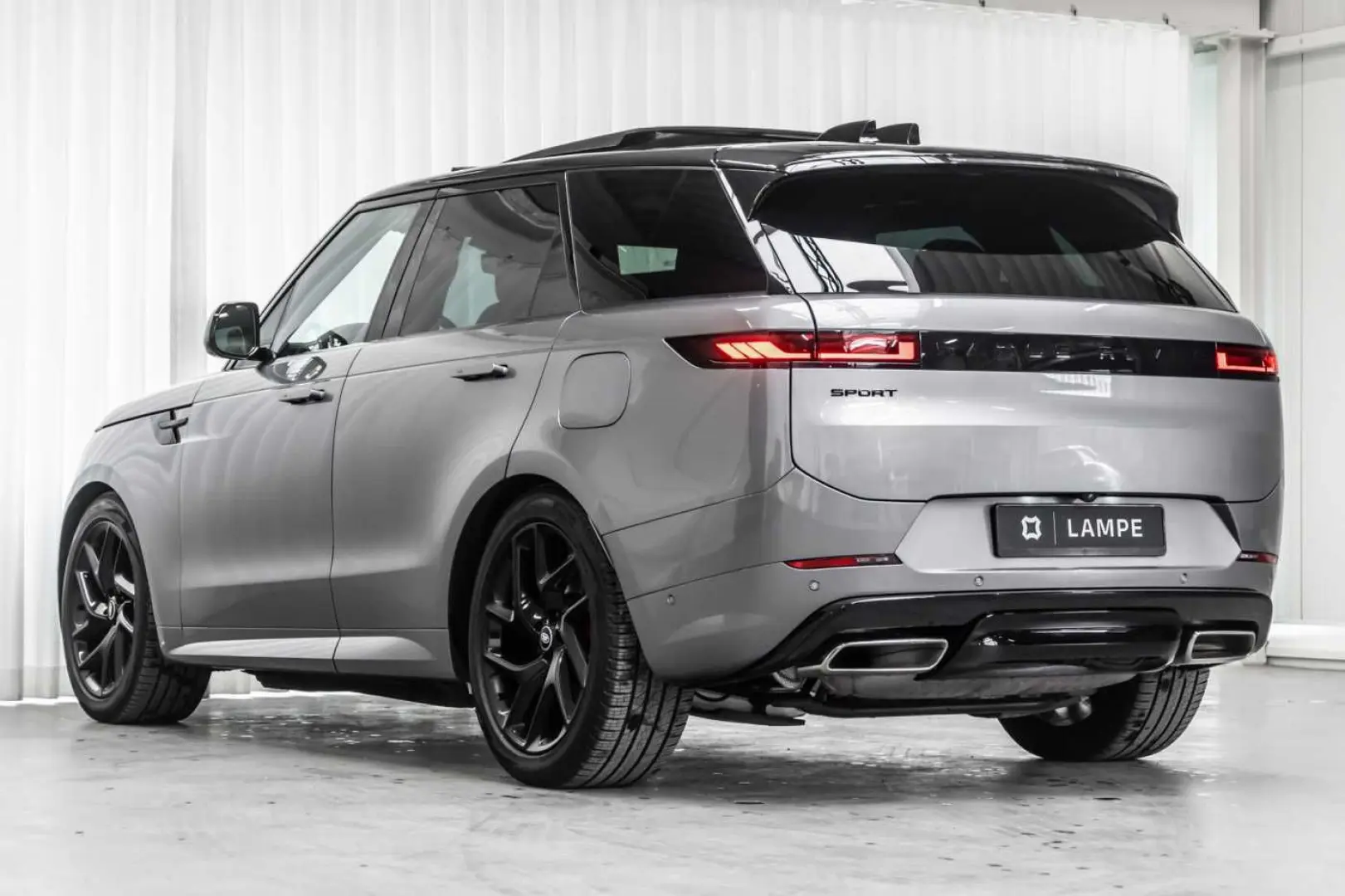 Range Rover Sport P460e Hybrid Dynamic SE