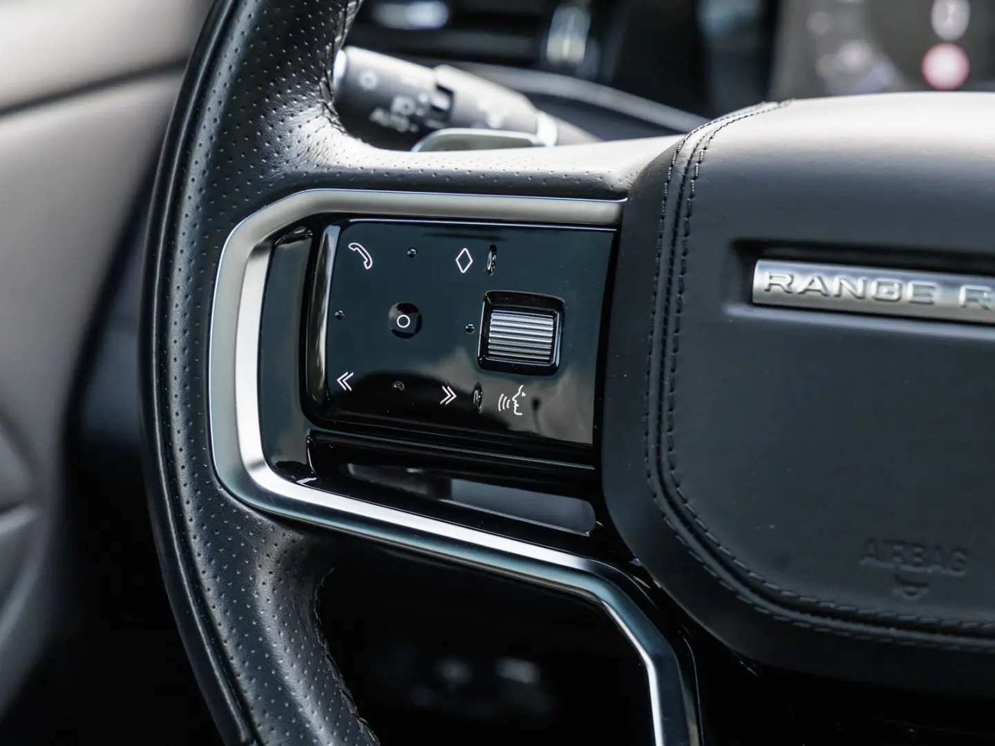 Range Rover Evoque P300e Autobiogra. Matrix LED