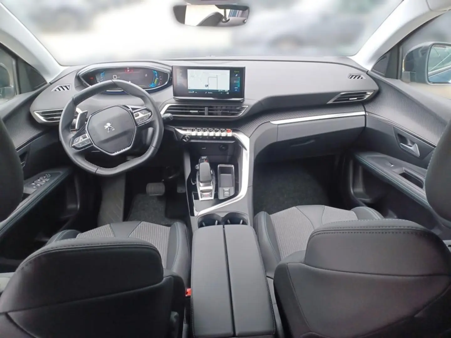 3008 Hybrid 225 Allure