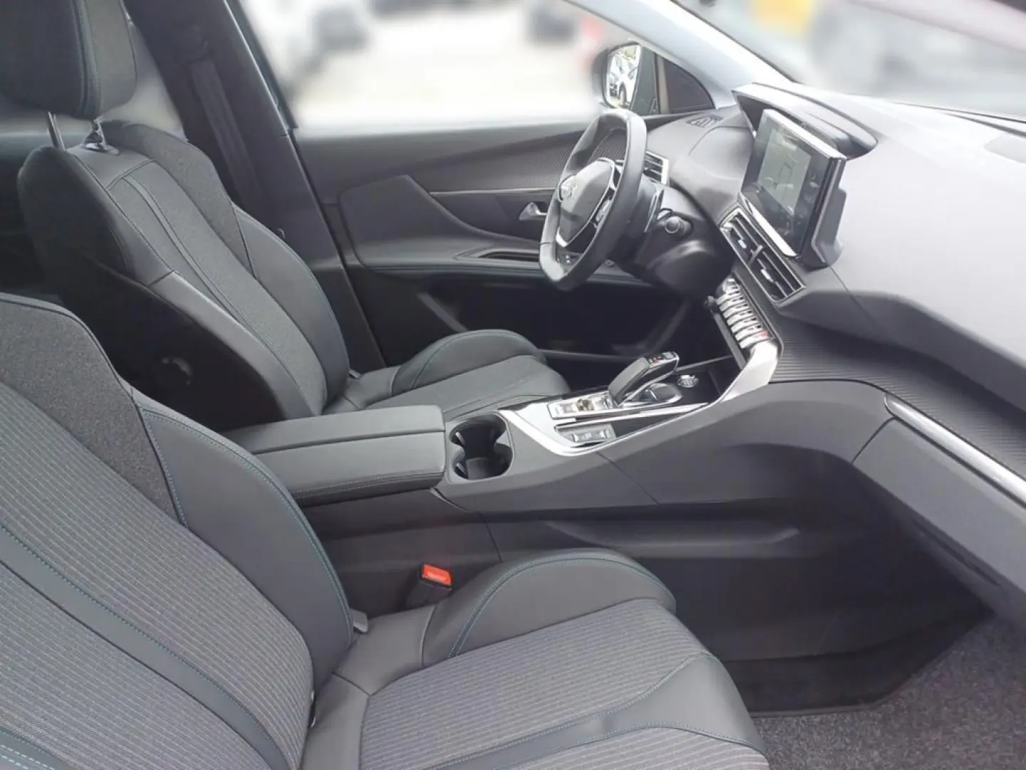 3008 Hybrid 225 Allure