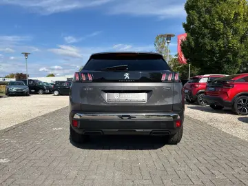 3008 Allure Plug-In Hybrid 225 e-EAT8 Navi SHZ