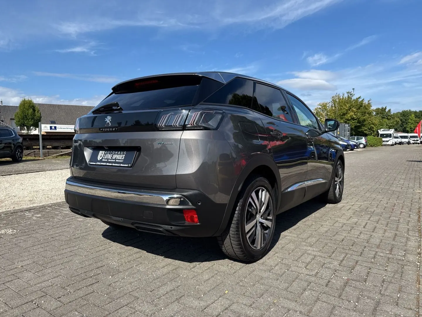 3008 Allure Plug-In Hybrid 225 e-EAT8 Navi SHZ