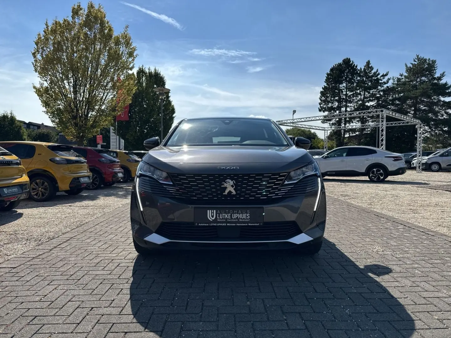 3008 Allure Plug-In Hybrid 225 e-EAT8 Navi SHZ