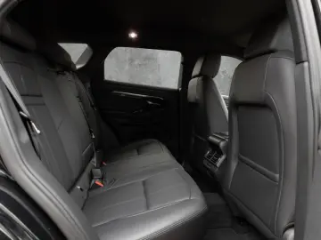 Range Rover Evoque P200 R-Dynamic SE