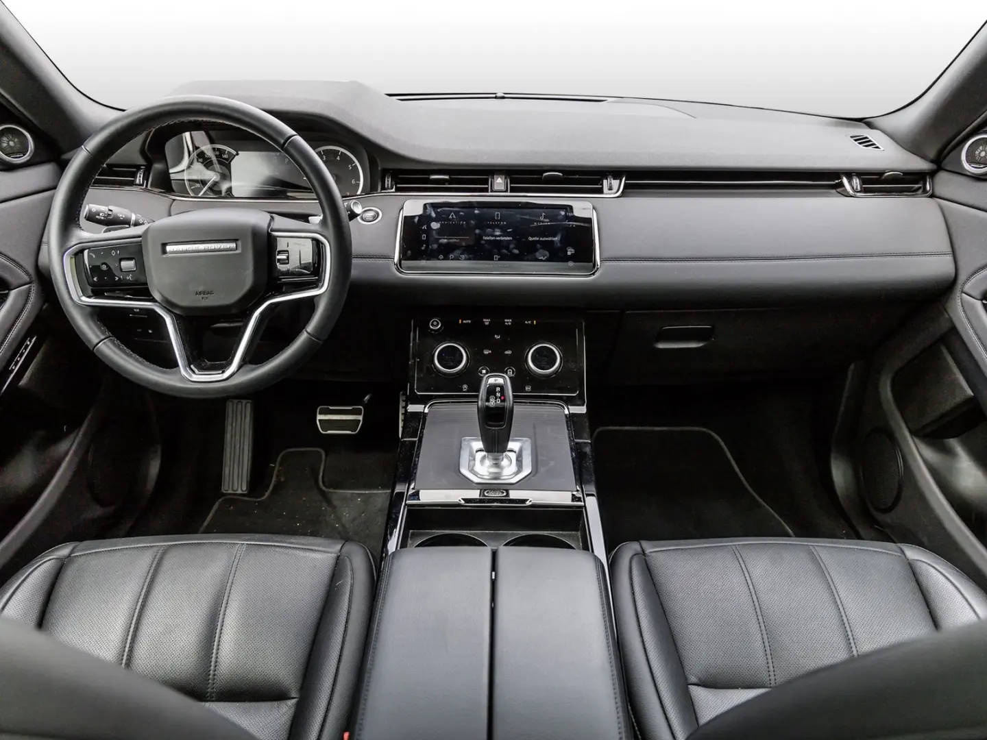 Range Rover Evoque P300e SE R-Dynamic Pano BLACK