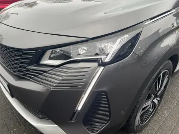 3008 Hybrid 225 GT Pack