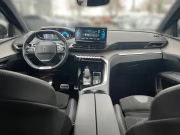 3008 Hybrid 225 GT Pack