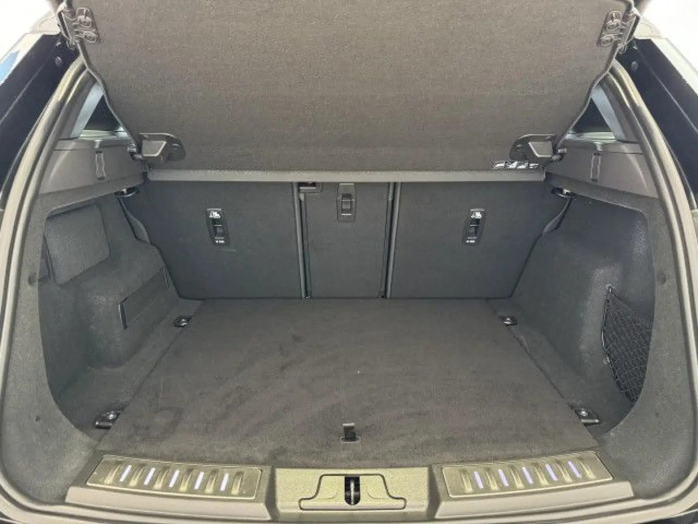 Range Rover Evoque D200 Autobiography HUD 21 LED