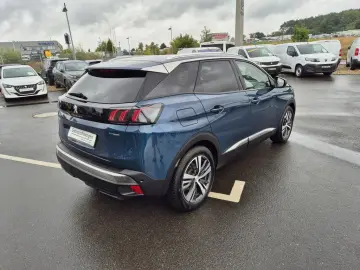 3008 Allure Pack PHEV 225 SHZ ACC Allwetter