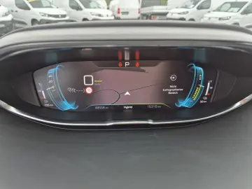 3008 Allure Pack PHEV 225 SHZ ACC Allwetter