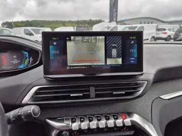 3008 Allure Pack PHEV 225 SHZ ACC Allwetter