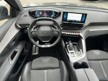 3008 AT8 Hybrid 225 GT FullLED/Navi/PDC/180°Kam