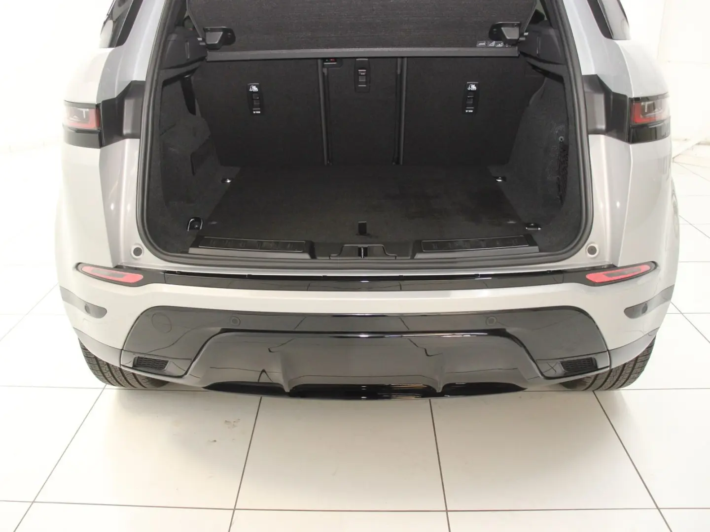 Range Rover Evoque P250 R-Dynamic SE LED DAB Nav
