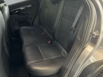 Range Rover Evoque 2.0 D200 R-Dynam. SE PANO ACC