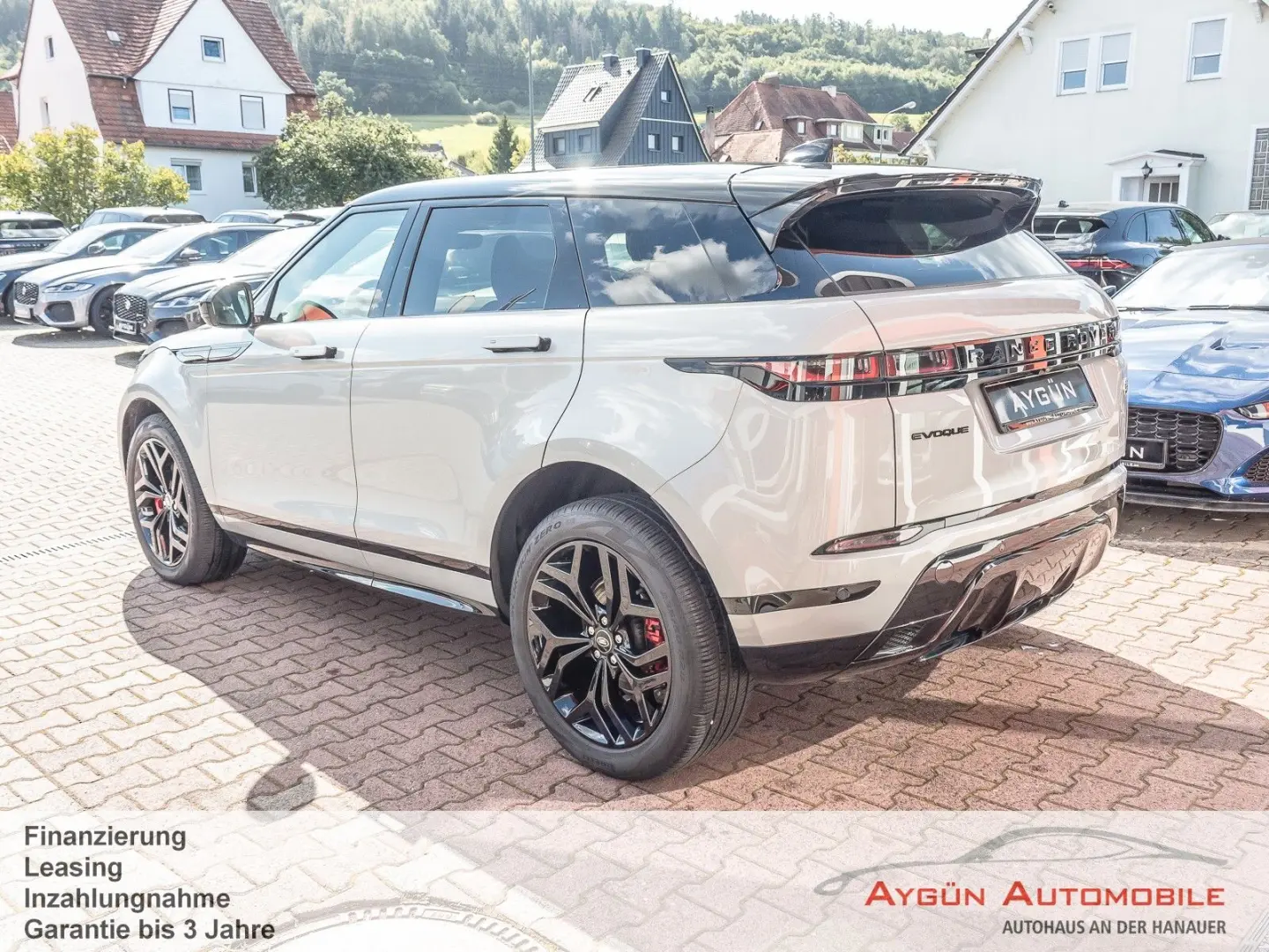 Range Rover Evoque D200 AWD R-Dynamic S*Pano*