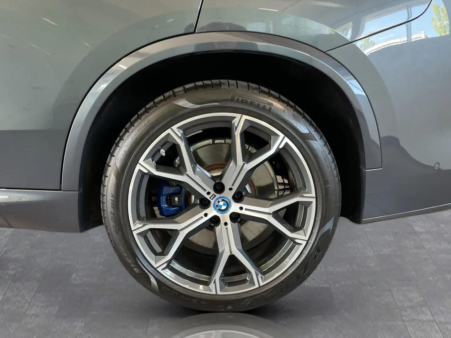 X5 xDrive45e M Sport Bowers & Wilkins AHK LED