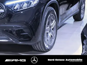 GLC 300 d 4M AMG ADV+ DISTRONIC TOTWINKEL LED