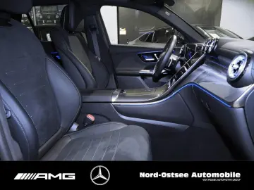 GLC 300 d 4M AMG ADV+ DISTRONIC TOTWINKEL LED