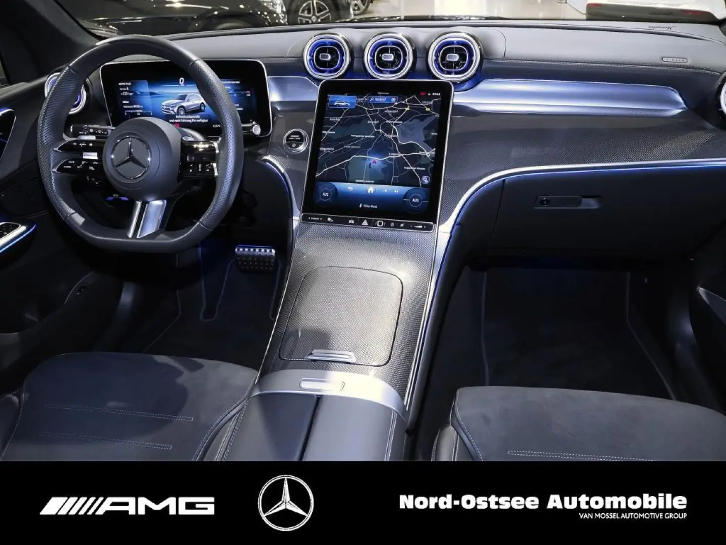 GLC 300 d 4M AMG ADV+ DISTRONIC TOTWINKEL LED