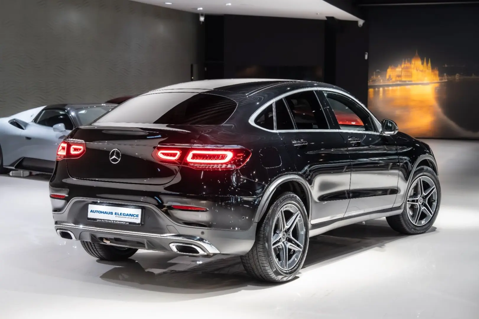 GLC 200 Coupe 4Matic*AMG-LINE*LED*NAVI*19