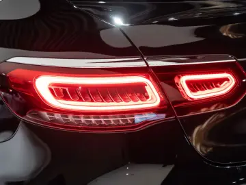 GLC 200 Coupe 4Matic*AMG-LINE*LED*NAVI*19