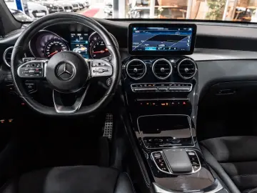 GLC 200 Coupe 4Matic*AMG-LINE*LED*NAVI*19