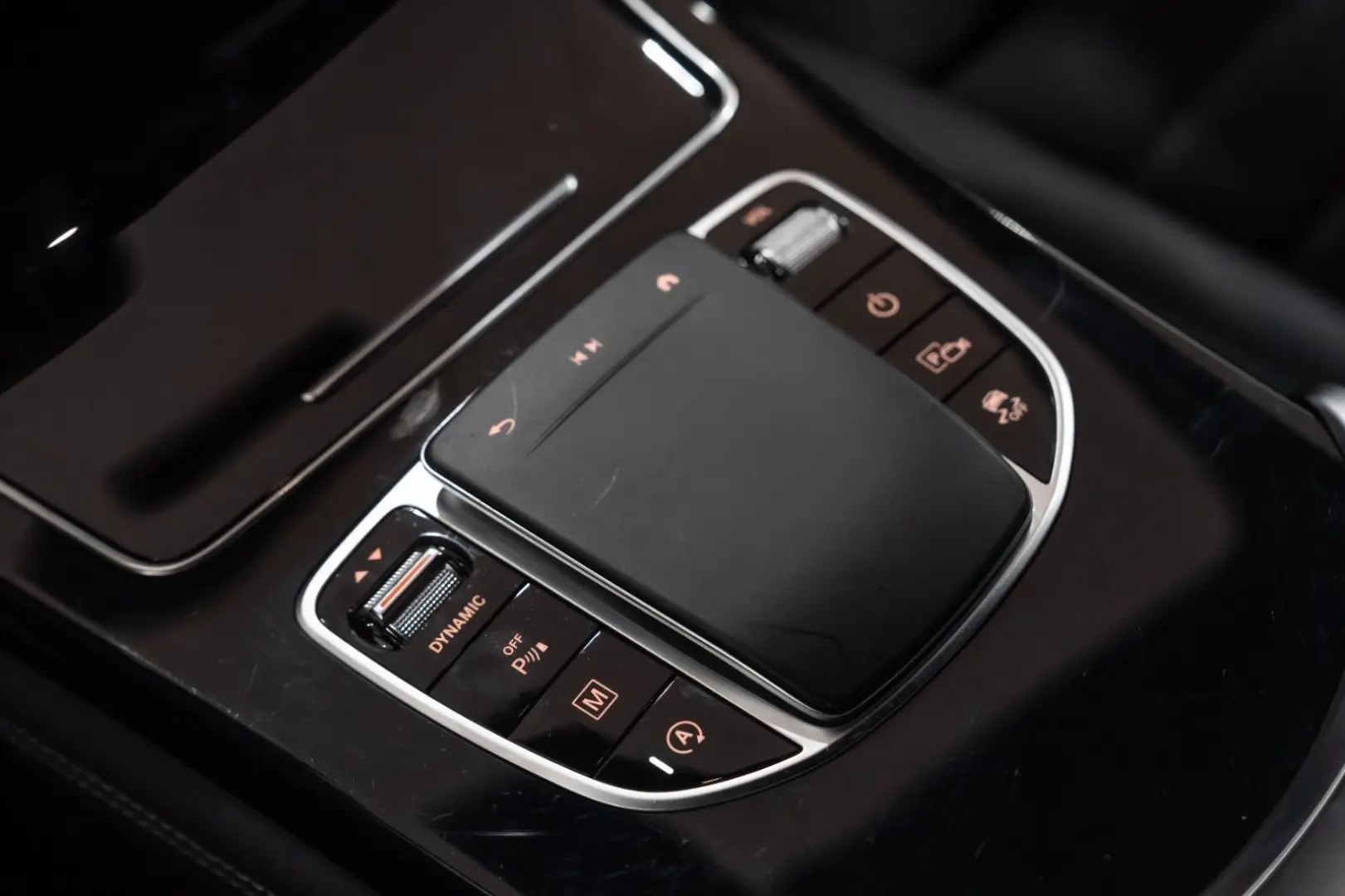 GLC 200 Coupe 4Matic*AMG-LINE*LED*NAVI*19