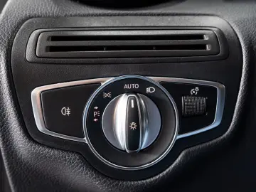 GLC 200 Coupe 4Matic*AMG-LINE*LED*NAVI*19