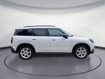 Cooper C Countryman