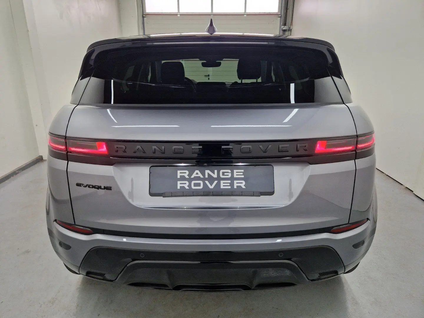 Range Rover Evoque P200 Dynamic SE Panorama