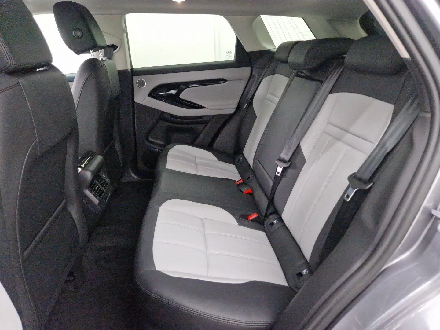 Range Rover Evoque P200 Dynamic SE Panorama