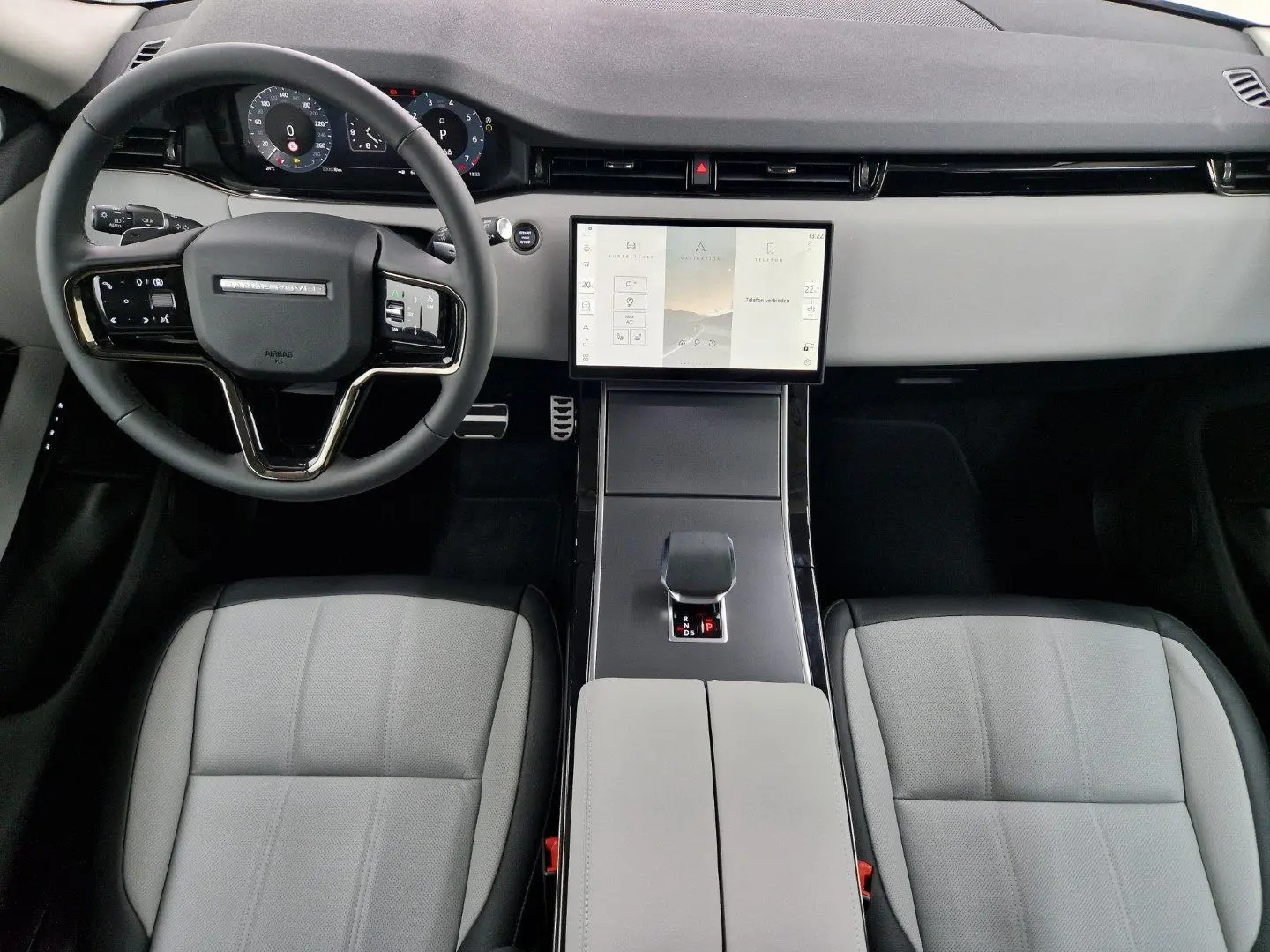 Range Rover Evoque P200 Dynamic SE Panorama