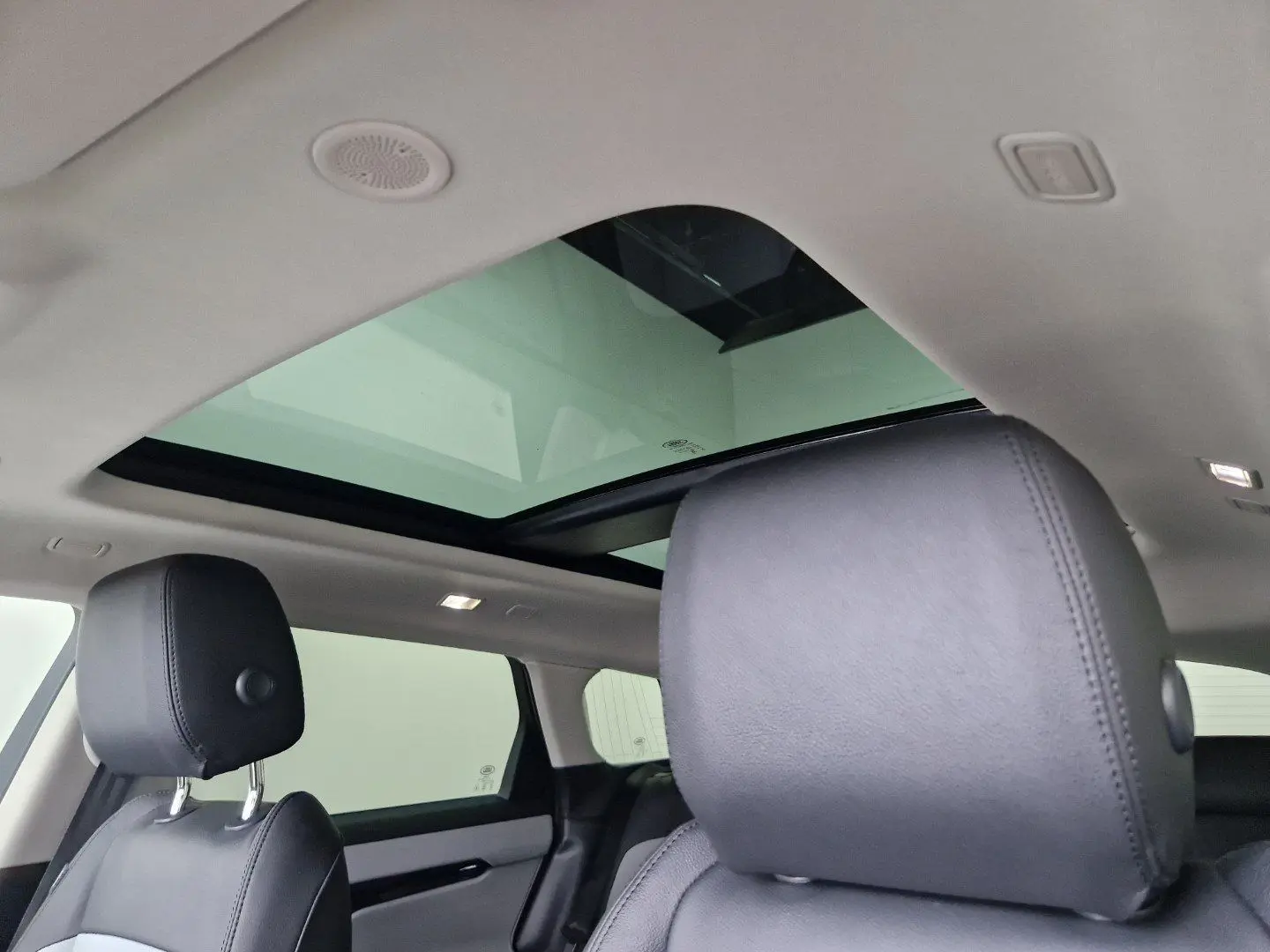 Range Rover Evoque P200 Dynamic SE Panorama