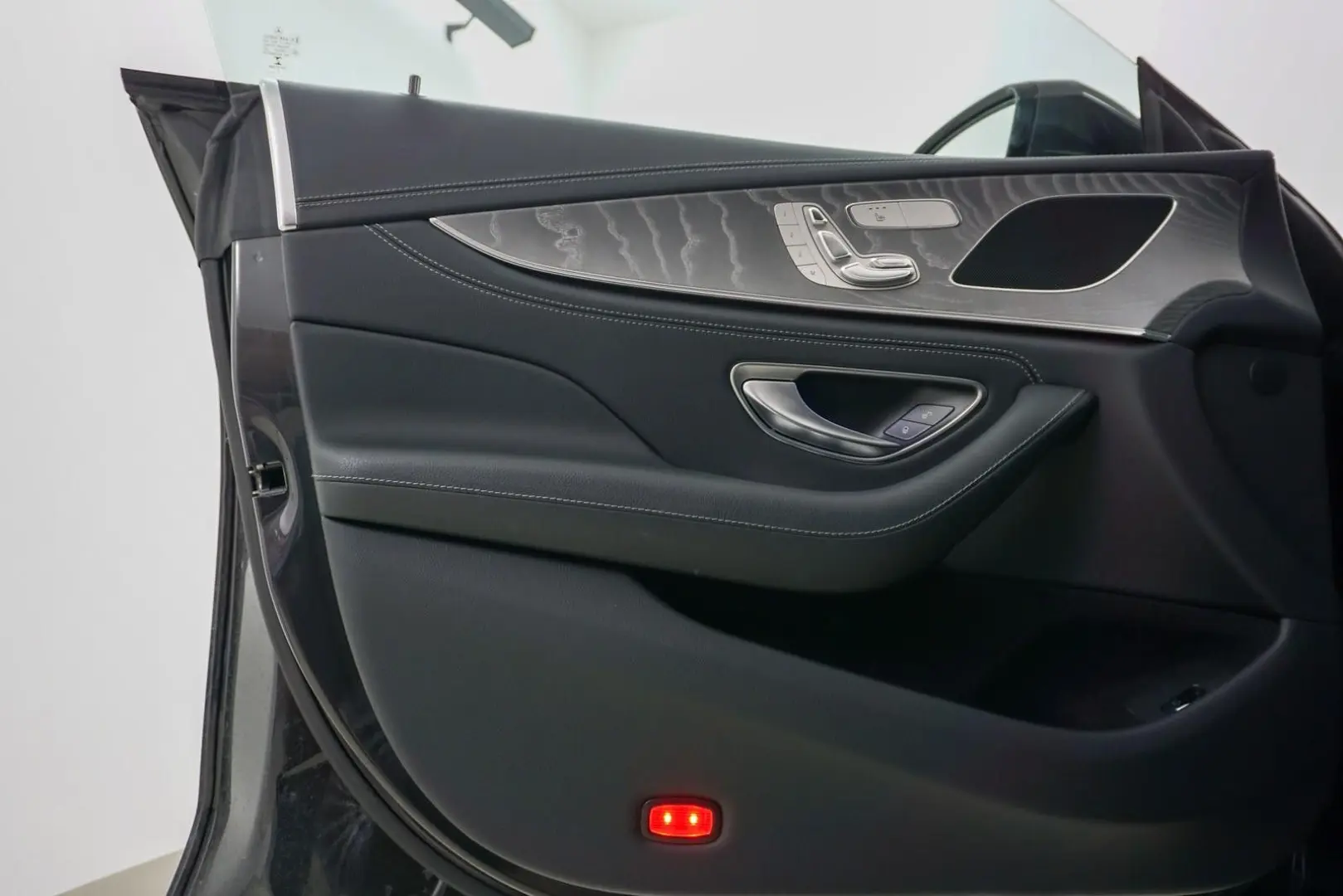 Mercedes Benz CLS 450 4M AMG Line Distronic