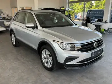 Tiguan 2.0TDI DSG Life 4 Motion