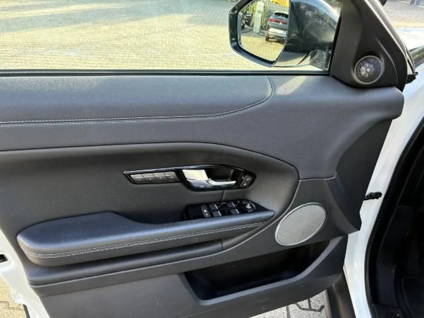 Range Rover Evoque 2.0 TD Sd4 SE SHZ NAVI RFK AH