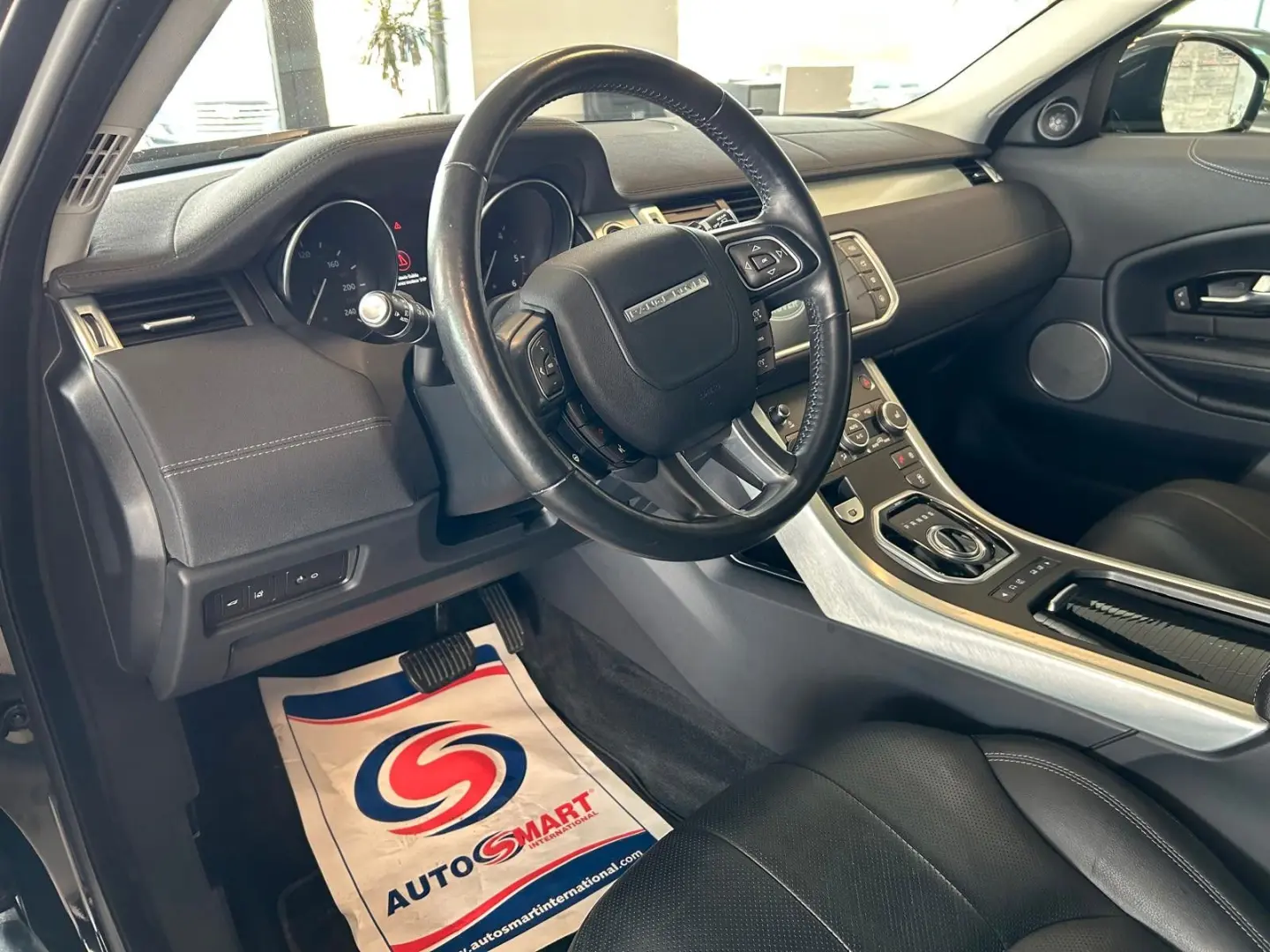 Range Rover Evoque SE Dynamic*NAVI*LEDER*SHZ*