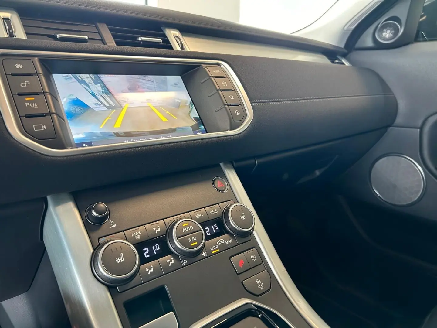 Range Rover Evoque SE Dynamic*NAVI*LEDER*SHZ*