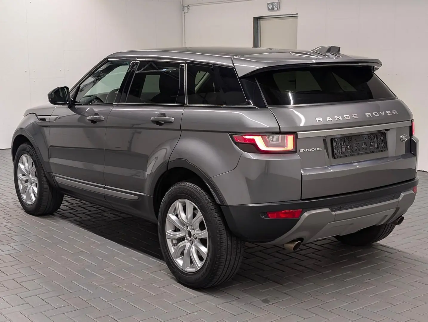 Range Rover Evoque Xenon Navi SHZ Kam Pano 18-LM
